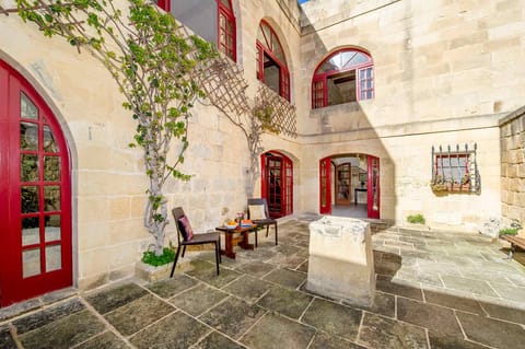 Ponderosa traditional Gozo farmhouse