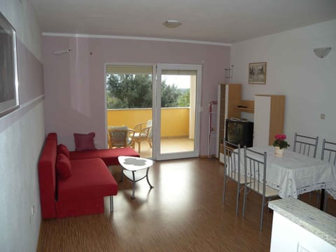 living/bedroom