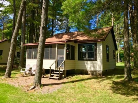 Lakefront Cabin #2 The Bluegill (172)