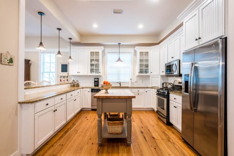 First Floor: Kitchen