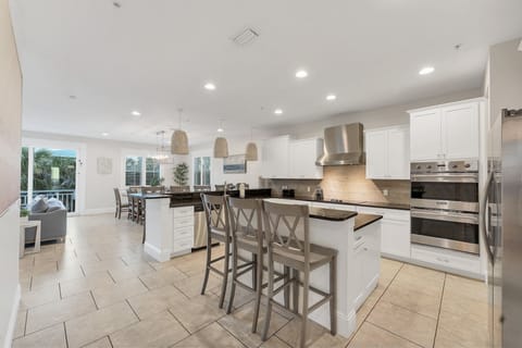 Breakfast Bar Seating