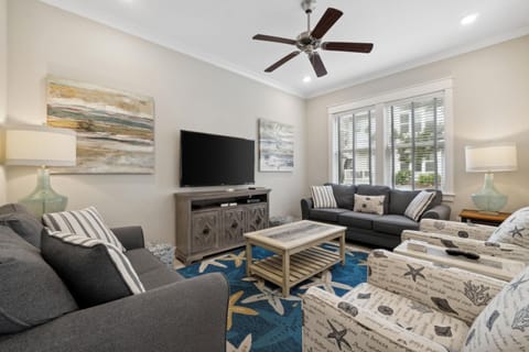 Prominence on 30A rental "The Starfish" 