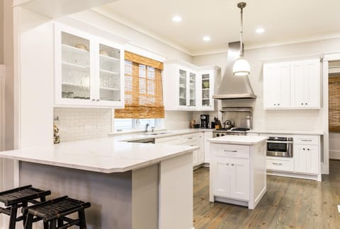 First Floor: Kitchen