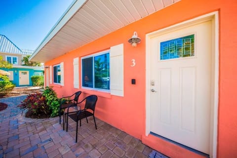 Our Flagship Cottage, Cottage #3 (The "Sailfish" Room)