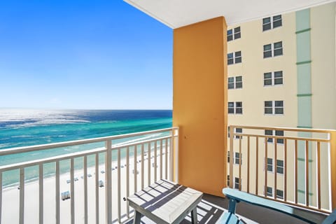 Splash Beach Resort Studio Rental 801W-A