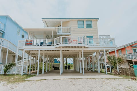 Outside view of the home, 2 balconies for gathering and a ramp for easy access