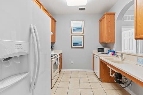 Chic Cooking Nook: Enjoy the perfect fusion of style and functionality in our chic kitchen, a cozy spot for preparing delicious meals