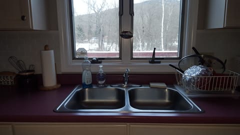 View from kitchen, private setting, fully stocked kitchen, just bring your food.