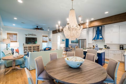 First Floor: Dining Room