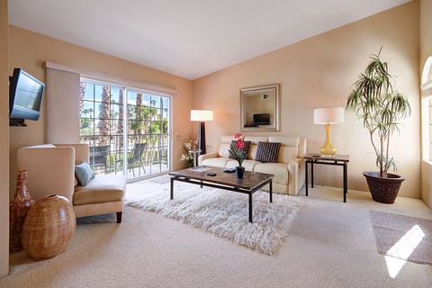 K0454 - 02 - LIVING ROOM ANGLED RS.jpg