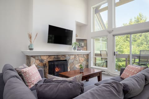 Welcome to 28 Alpine Greens! Your mountain escape begins here.