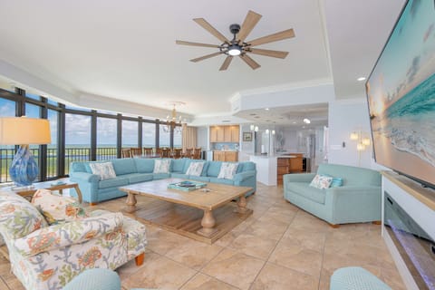 The Oasis 2601, Orange Beach, Alabama, beach front, 4 bedroom condominium on the 26th floor