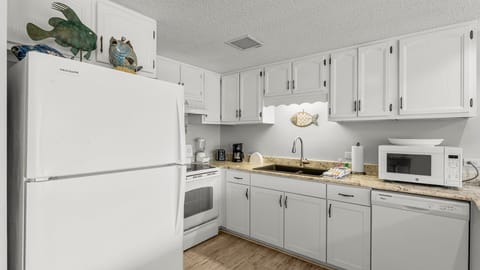 16-custom-22400FrontBeachRdUnit15-16