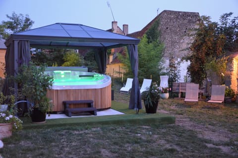 Jacuzzi