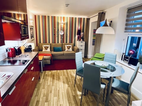 The main reception room of Brighton Lanes Apartment 2. 
