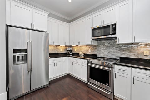 Blue Sol - Seagrove - First Floor - Kitchen