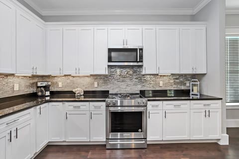 Blue Sol - Seagrove - First Floor - Kitchen