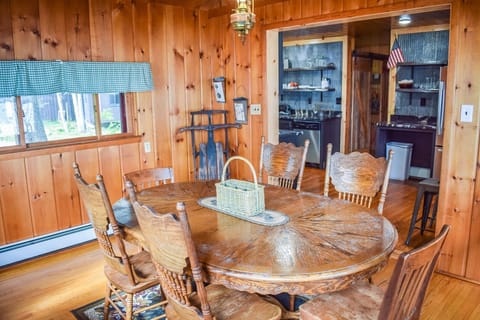 Dining Room Overlooking the Lake