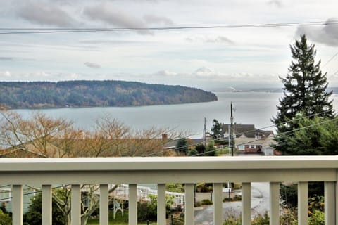 View of ever changing sea traffic through Colvos Passage to Bremerton ports