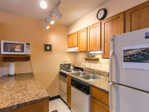 Cook your signature dish | Main Level