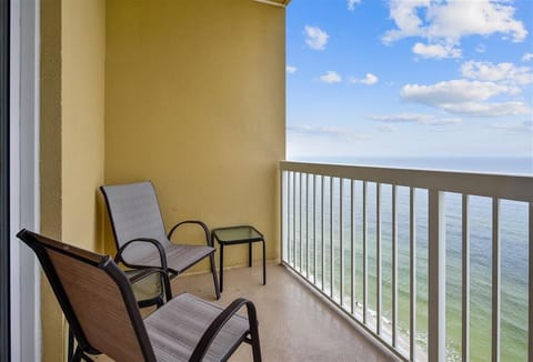 Floor Plan-Balcony-_KLH2106