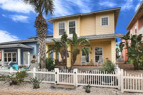 Outdoors - Welcome to Pelicans Perch VW21!
