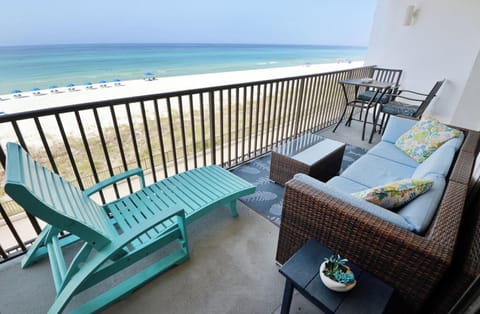 AquaVista Beach Resort Condo Rental 305W
