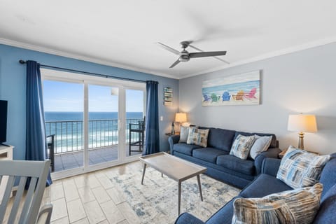 Summit Resort rental 1005, direct beachfront
