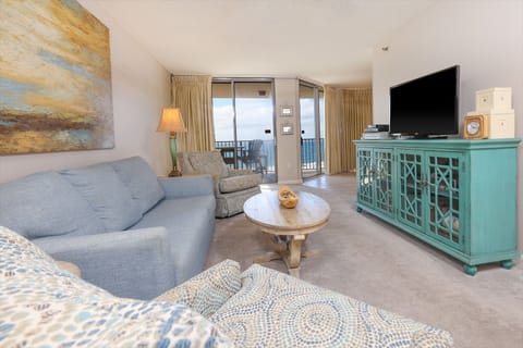 Phoenix East 708, Orange Beach, Alabama, beach front, 1 bedroom condominium on the 7th floor