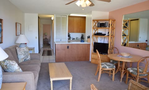 Open and spacious living/dining area