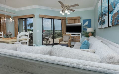 Phoenix VI 6015, Orange Beach, Alabama, beach front, 3 bedroom condominium on the ground floor