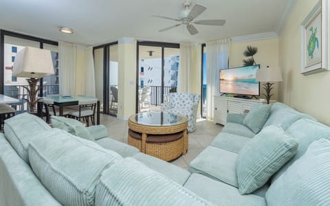 Phoenix VIII 8606, Orange Beach, Alabama, beach front, 3 bedroom 2.5 bath condominium on the 6th floor