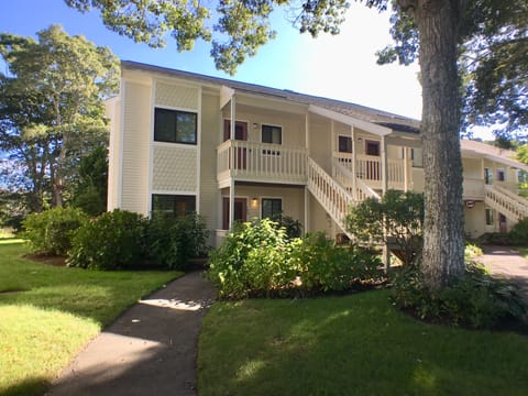 Exterior - Front