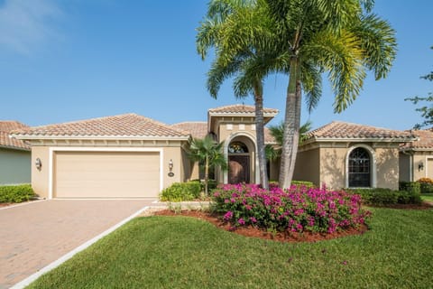 926 Tivoli Ct