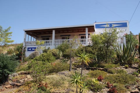 Casa Rosmaninho" front view