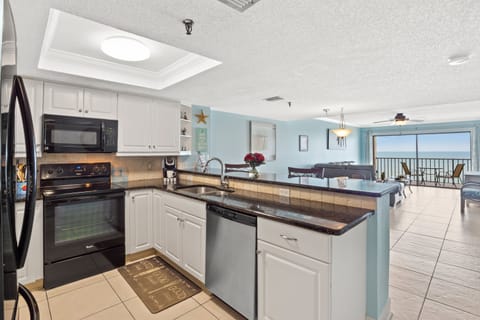 Updated kitchen has everything you need to make amazing family meals. 