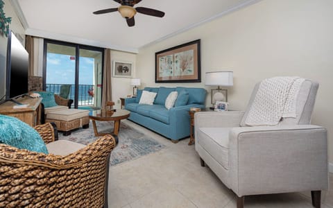 Phoenix I 1045, Orange Beach, Alabama, beach front, 2 bedroom condominium on the 4th floor