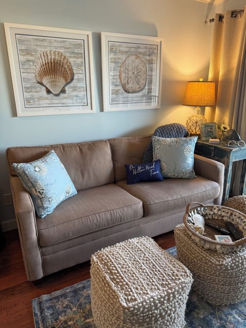 Freshly painted and new decor