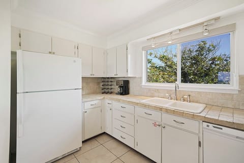 Mockingbird Lane - Miramar Beach - Kitchen