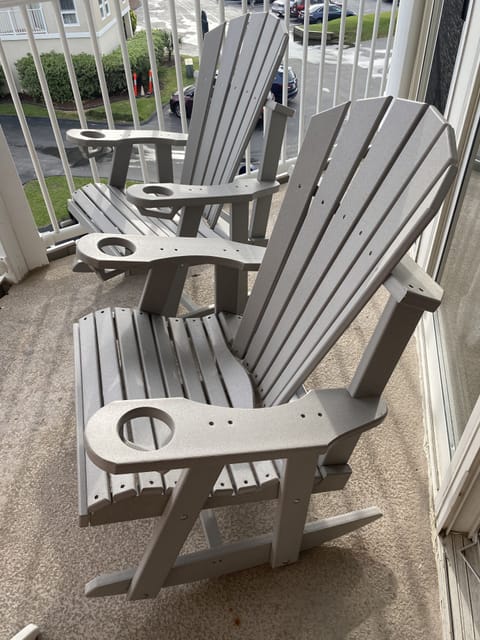 Rocking chairs for morning coffee and sunrise on the balcony.  
