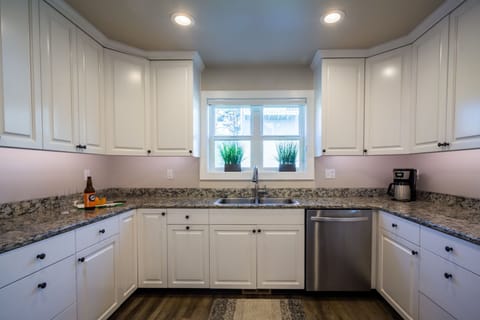 Room to create and entertain in this modern kitchen