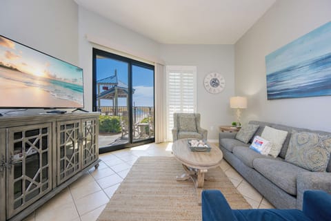 Phoenix V 013, Orange Beach, Alabama, beach front, 2 bedroom condominium on the ground floor