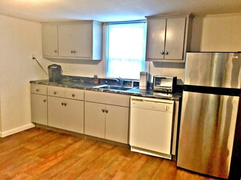 Full size kitchen with plentiful storage, full stocked! dishwasher