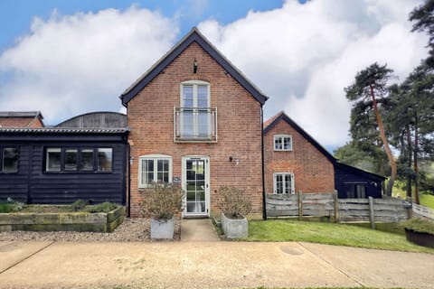 The Parlour, Lodge Farm, Freston: A beautifully presented two-bedroom cottage