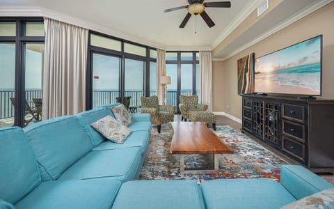 The Oasis 2008 Orange Beach, Alabama, beach front, 3 bedroom condominium