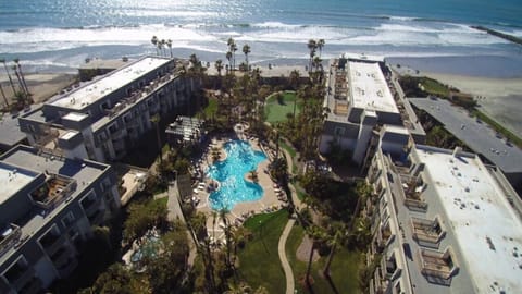 Oceanfront gated community