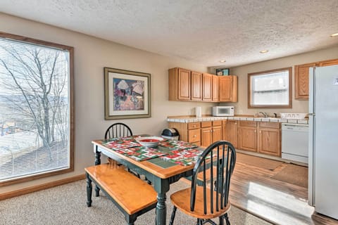 Kitchen | Dishwasher | 2nd Floor