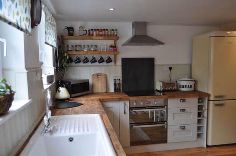 Well equipped kitchen