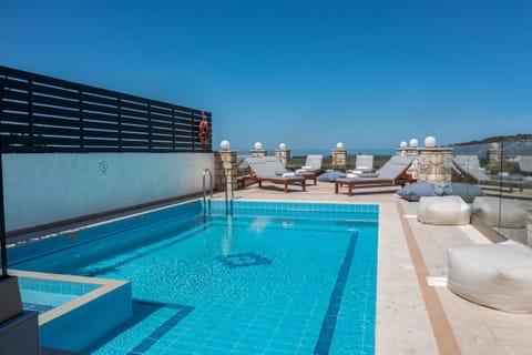 Swimming pool area of Renovated Villa, 12 persons, Kids pool, Picturesque village, Rethymno