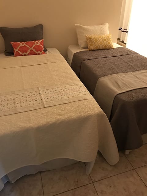Bedroom sleeps 2